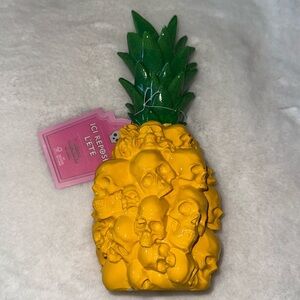 Here Lies Summer Pineapple Skulls SUMMERWEEN Decor 4" x 10" Halloween NEW w/ Tag